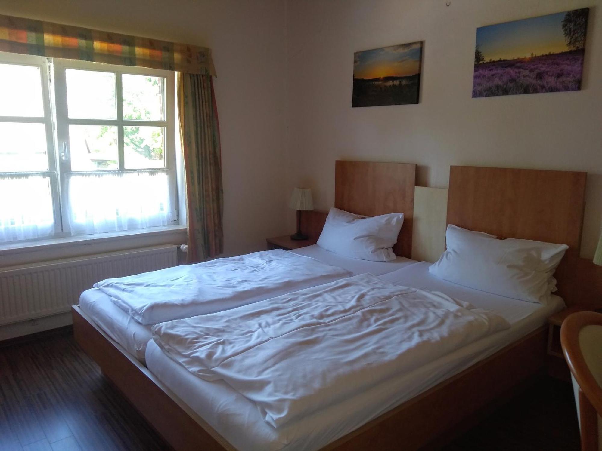 Tepe'S Gasthof Schwarmstedt Quarto foto